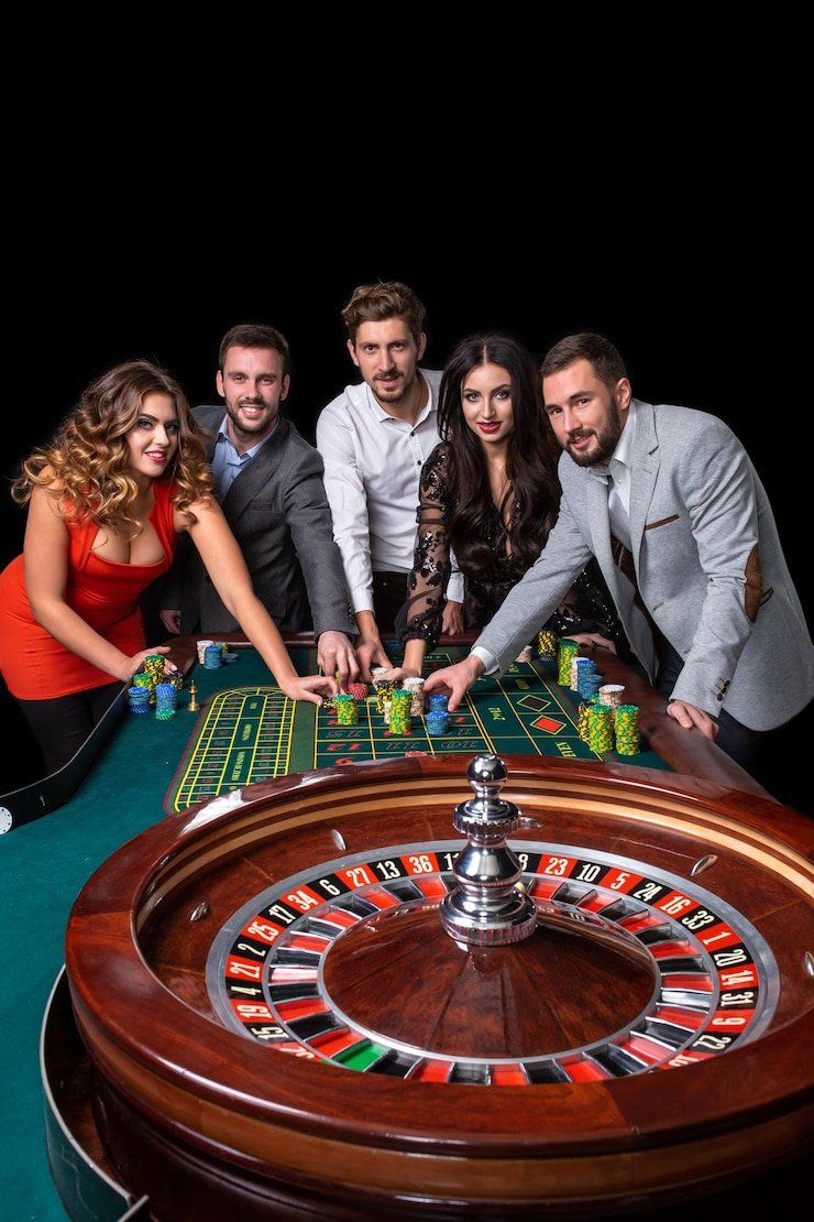 starslot77 Cambodia Pools interface showing live dealer, bet buttons, and real-time balance on mobile screen